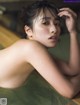 Mizuki Takanashi 高梨瑞樹, FLASH 2022.07.05 (フラッシュ 2022年7月5日号) P5 No.4e4120 Image No. 7